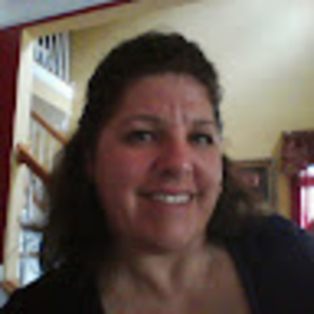 Meet your Posher, Holly